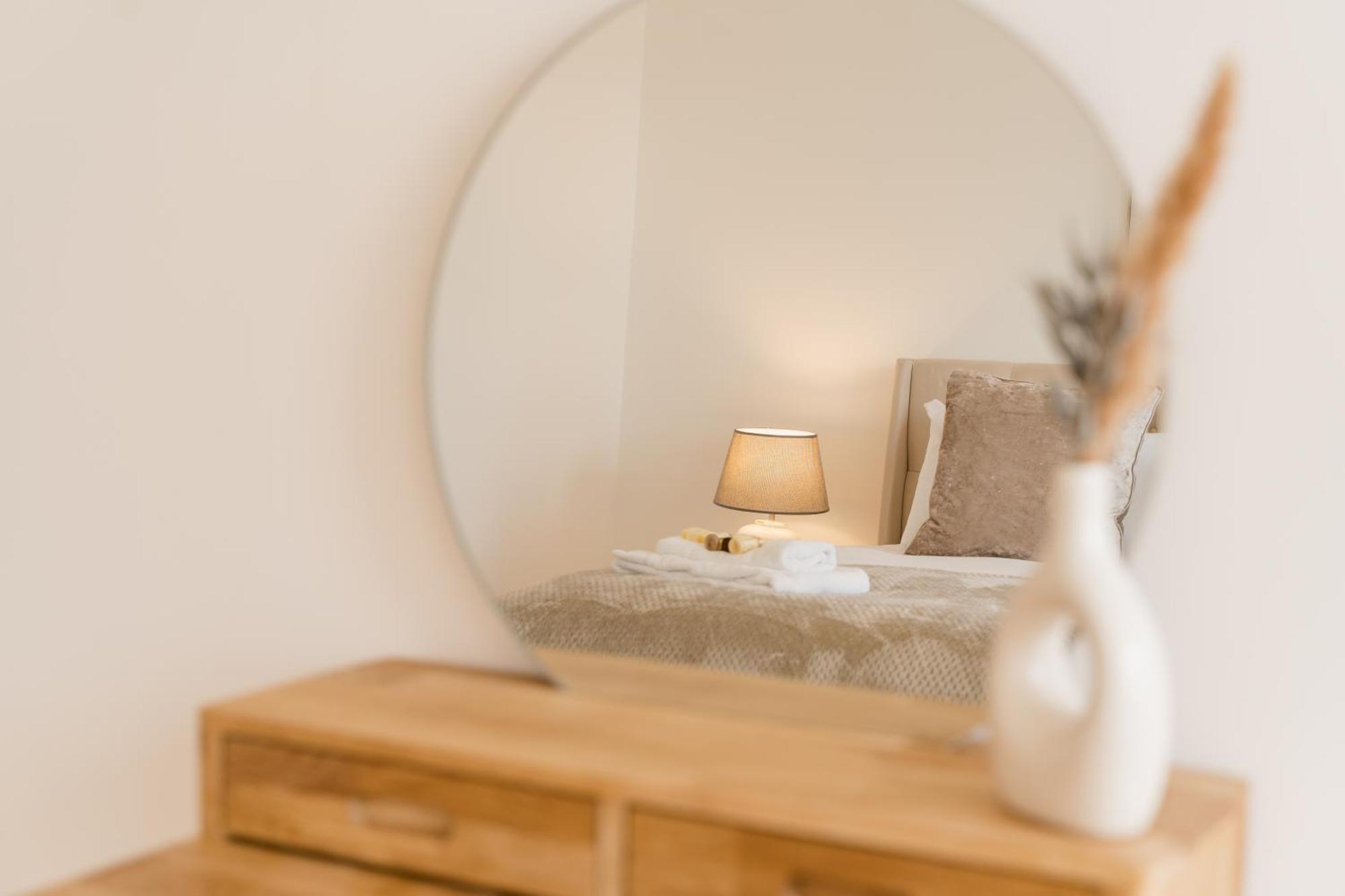 Beautifully Done 5 Bed Barn Conversion In Heswall - Sleeps Up To 10 外观 照片