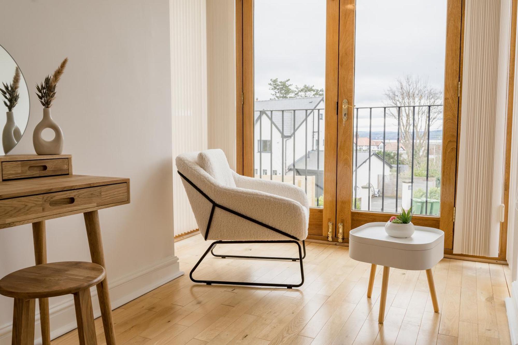 Beautifully Done 5 Bed Barn Conversion In Heswall - Sleeps Up To 10 外观 照片